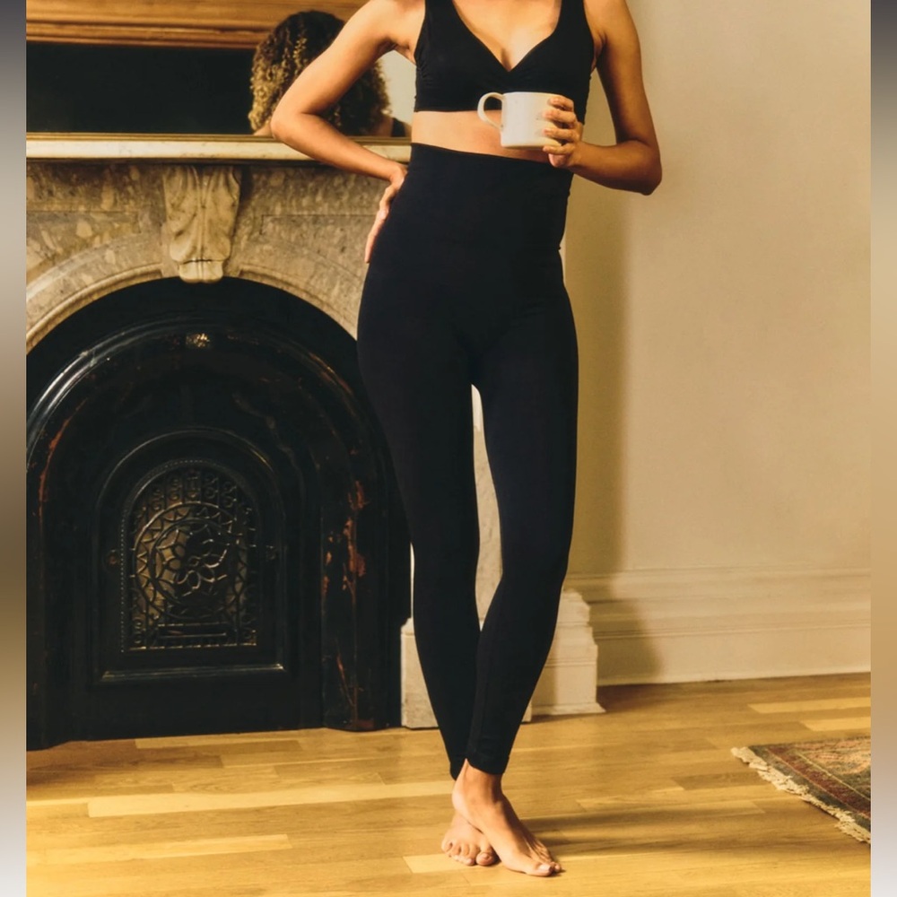 Belly Bandit Mother Tucker Postpartum compression Leggings
